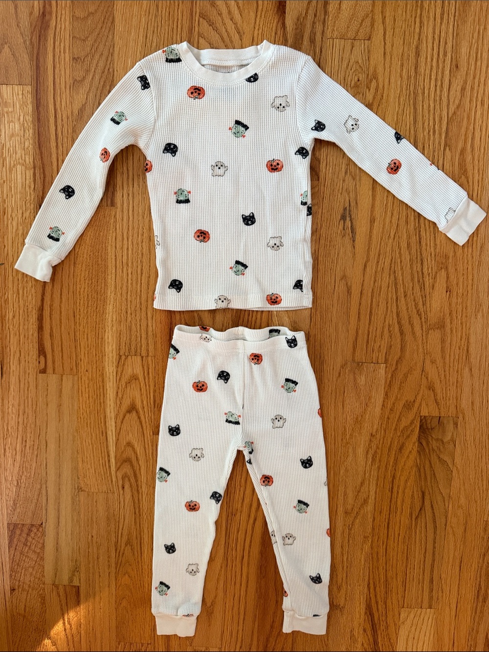 Carters Halloween Thermal Pajama Set - Size 3T